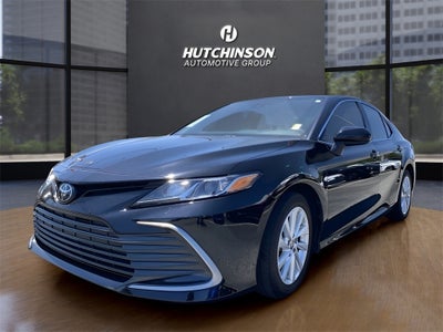 2023 Toyota CAMRY LE